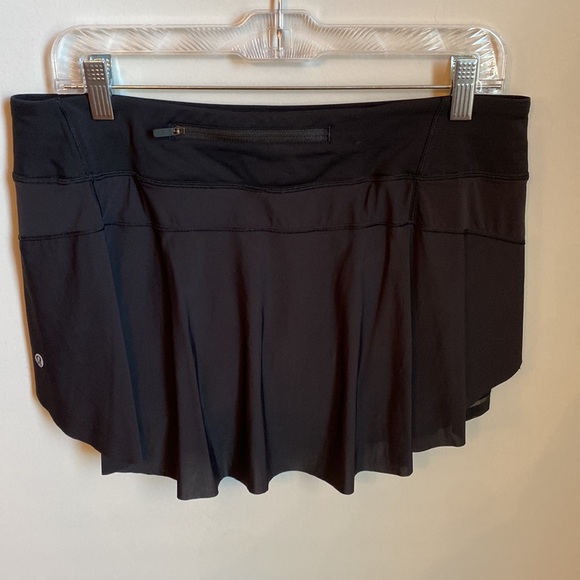 Lululemon run tennis pleated skirt shorts sz 10 - Picture 2 of 9